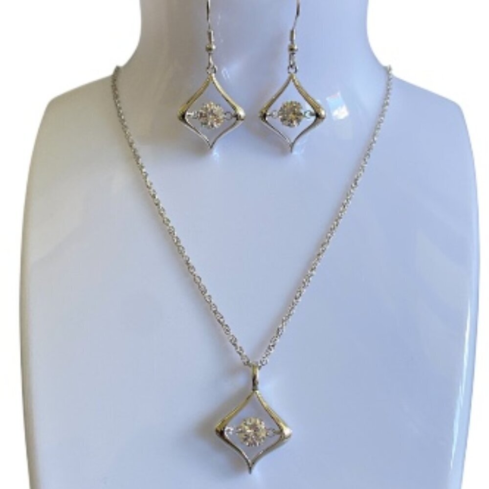 FAC Floating Flicker & Shine Cubic Zirconia Jewelry Set​​